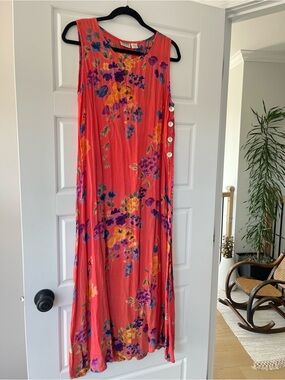 Vintage Papaya Moon Coral Floral Maxi Dress with Side Buttons